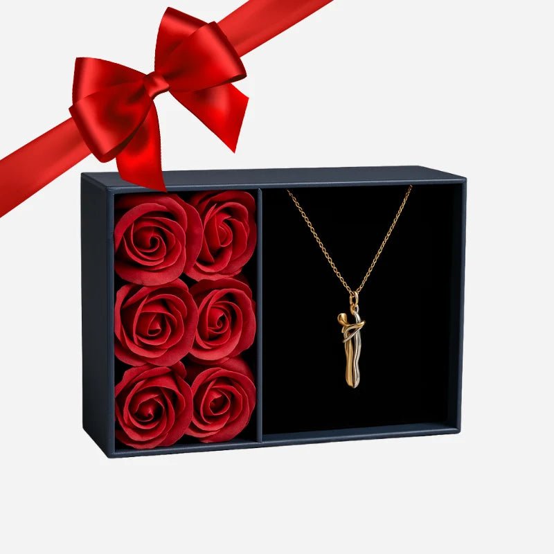 Eternal Hug Necklace - MAURÉ