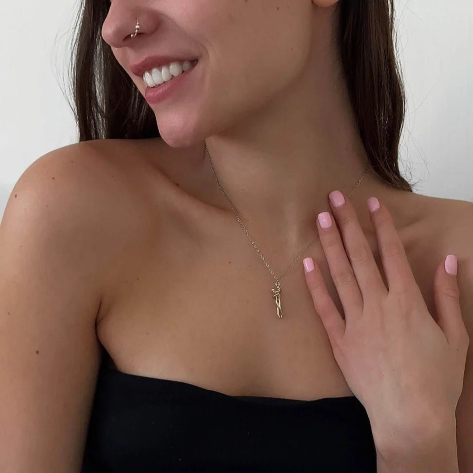 Eternal Hug Necklace - MAURÉ