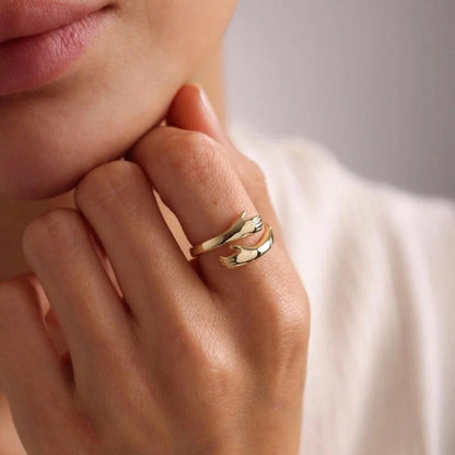 Hug Ring