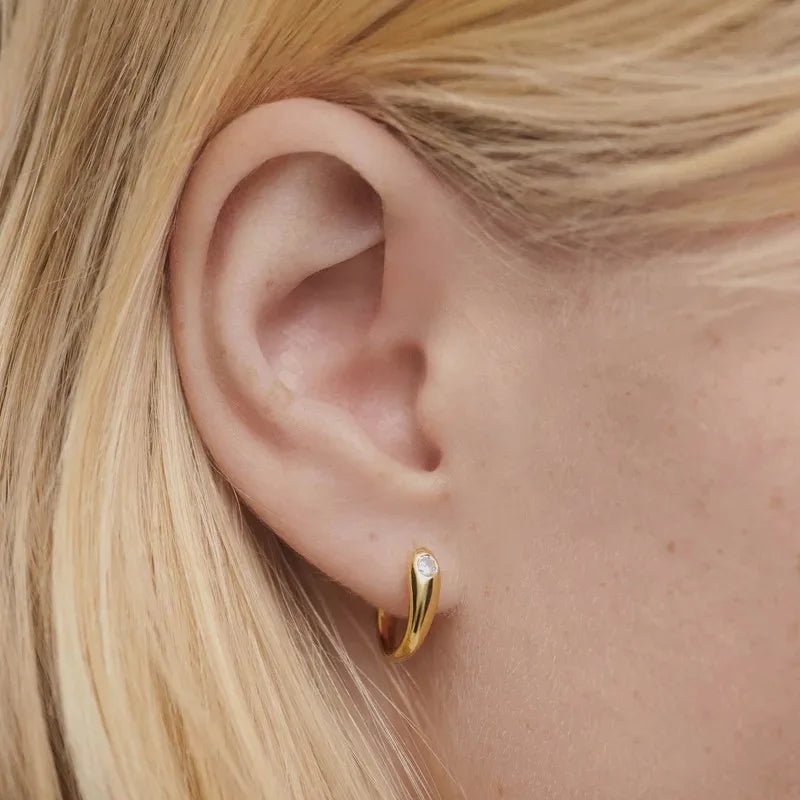 Serena Hoops Earrings - MAURÉ